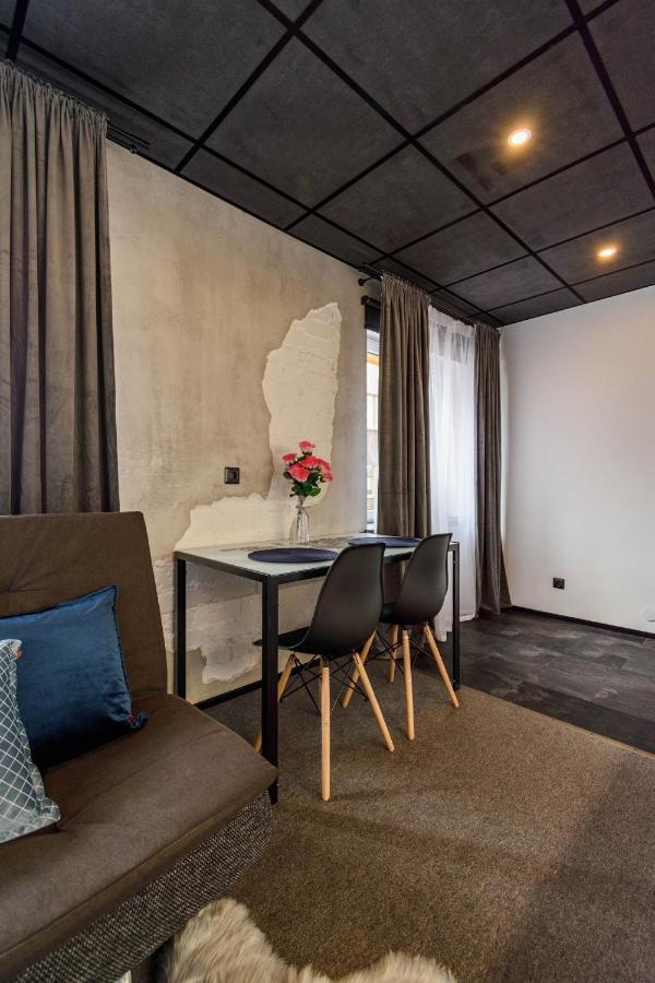 רקבר Apartments24 Ilu מראה חיצוני תמונה